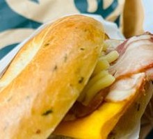 Scallion Bacon Bagel Sandwich
