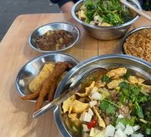 Signature Liuzhou Spicy Pork Vermicelli Noodles