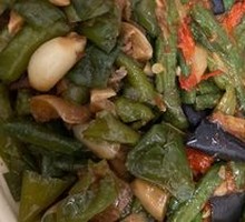 擂神扣肉拼茄子擂豆角