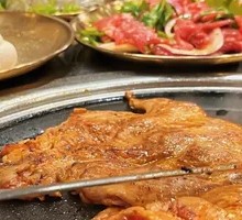 Herb-Grilled Chicken Thigh