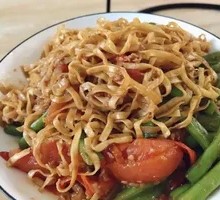 排骨南瓜焖面