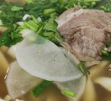 Beef Daoxiao Noodles