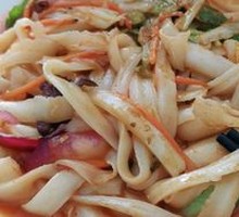 Stir-Fried Beef with Knife-Cut Noodles