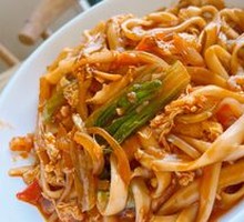 Egg Stir-Fried Knife-Sliced Noodles