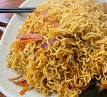 Stir-Fried Instant Noodles