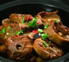 Stewed Pork Ribs in Pot