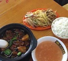 Stewed Chicken with Brown Sauce