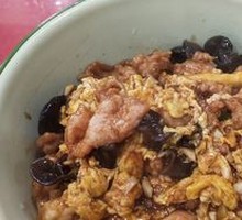Sour Stir-Fried Egg with Wood Ear Mushrooms