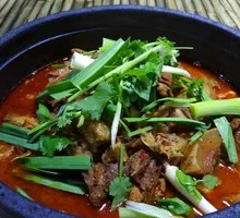 Stewed Beef with Yellow Sauce