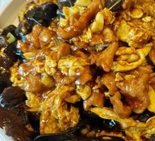 Sour Stir-Fried Egg with Wood Ear Mushrooms