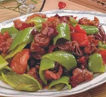 Spicy Pepper and Pig Intestines