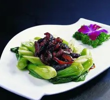 Braised Sea Cucumber with Green Onion