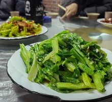 Garlic Stir-Fried Rapeseed Greens