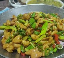 Spicy Pork Intestines Stir-fry