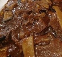 Stewed Beef with Yellow Sauce