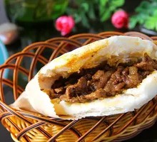 臊子肉夹馍