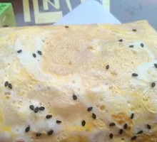 小米黄豆两个鸡蛋煎饼十薄脆