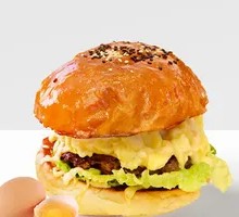 爆蛋多多牛肉堡