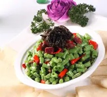 橄榄菜肉末豆角盖饭