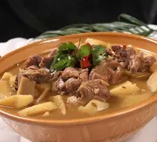 Braised Goose with Potatoes