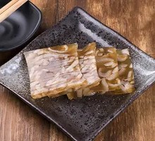 Cold-mixed pork skin jelly