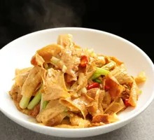 Stir-Fried Tofu Skin