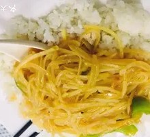 Stir-fried Green Pepper and Potato Noodles with Rice