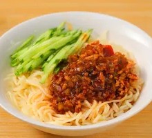 Stir-Fried Noodles with Mushrooms