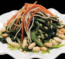 Pine Nut Spinach