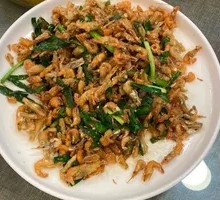 Leek and River Shrimp Stir-fry