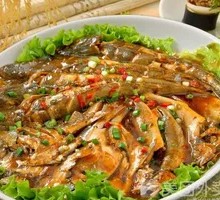 Braised Sea Mixed Fish in Sauce