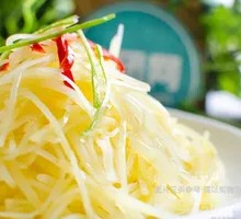 Sour Vinegar Potato Shreds