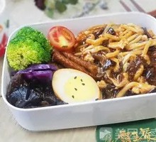 Fish-Flavored Shredded Pork