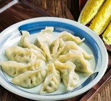 Pork and Napa Cabbage Dumplings