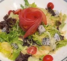 Vegetable and Fruit Salad