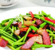 香蒜苗炒腊肉