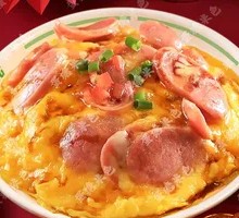 Hong Kong Style Double Pepper Grilled Sausage with Egg Rice