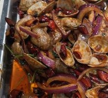 Spicy Stir-Fried Clams
