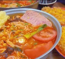 泡椒鸡杂水瓢米线