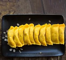 Golden Egg Dumplings