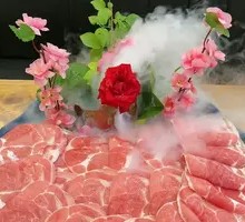 Chilled Lamb Shoulder