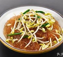 Stir-fried Bean Sprouts with Rice Noodles