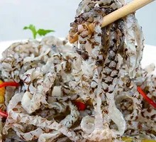 Sichuan-style Pickled Pepper Fish Skin