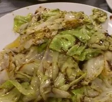 Stir-Fried Cabbage with Sauce