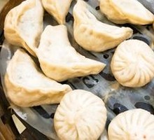 Leek and Shrimp Steamed Dumplings