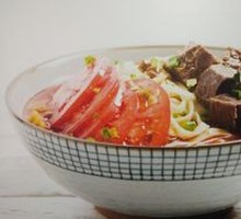 Tomato Beef Noodles