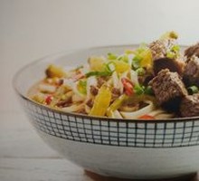 剁椒红烧牛肉面