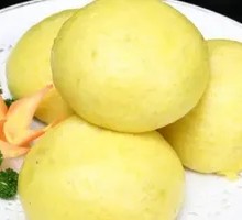 Long Steamed Bun