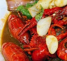 Spicy and Fragrant Crawfish with Thirteen Spices