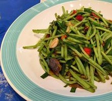 Stir-fried Water Bamboo with Preserved Pork